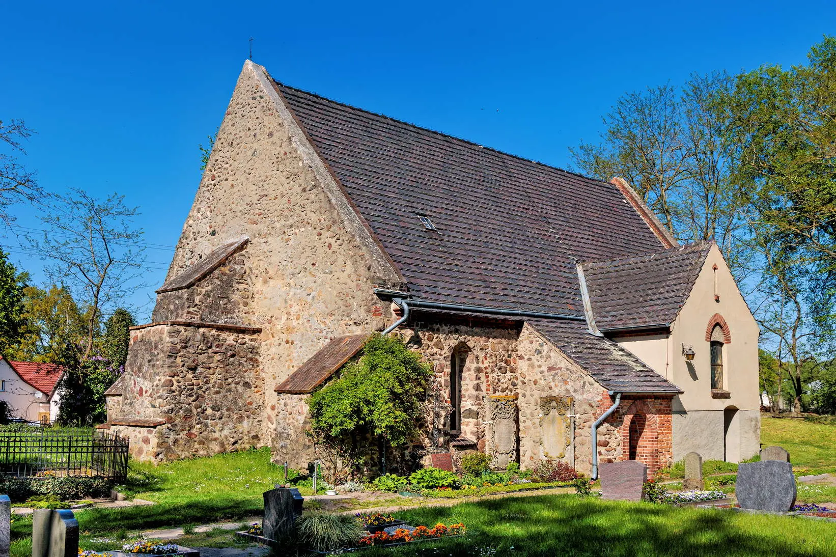 Dorfkirche Altgolßen